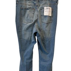 NWT Good American Good Icon Straight Leg Jeans, size 20